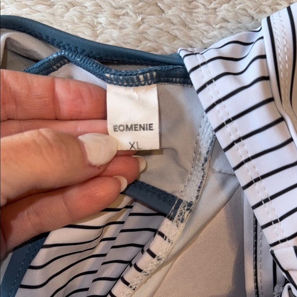 👙Women’s Eomenie Teal & Striped Criss Cross One-Piece Swimsuit – Size XL - Picture 7 of 10